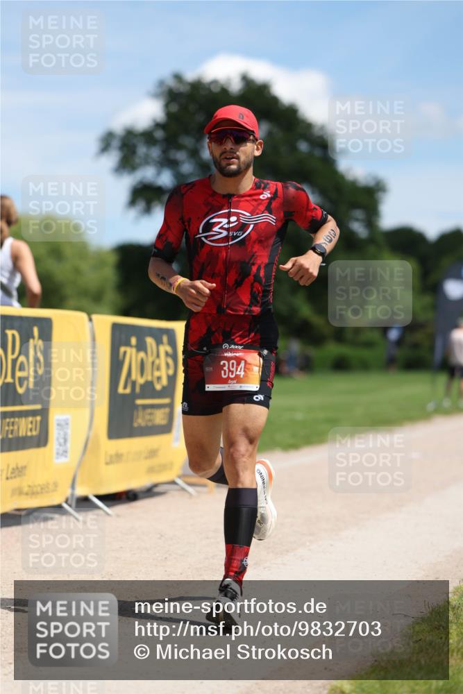 21.06.2026 - Viking Triathlon Michael Strokosch http://msf.ph/oto/9832703 21.06.2026 13:04:34 Laufen 394, 547 meine-sportfotos.de