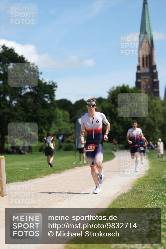 21.06.2026 - Viking Triathlon Michael Strokosch http://msf.ph/oto/9832714 21.06.2026 13:04:40 Laufen 31, 547 meine-sportfotos.de