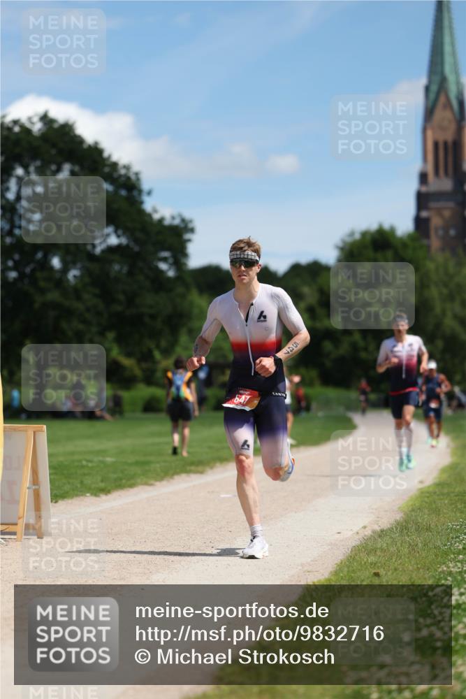 21.06.2026 - Viking Triathlon Michael Strokosch http://msf.ph/oto/9832716 21.06.2026 13:04:40 Laufen 31, 547 meine-sportfotos.de