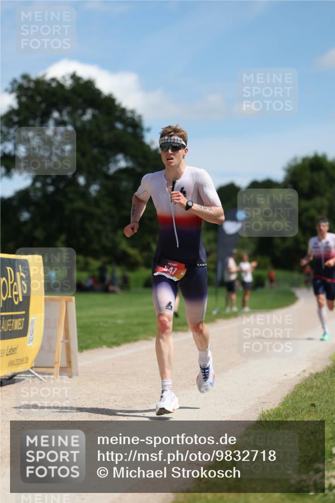 21.06.2026 - Viking Triathlon Michael Strokosch http://msf.ph/oto/9832718 21.06.2026 13:04:41 Laufen 31, 372, 547 meine-sportfotos.de