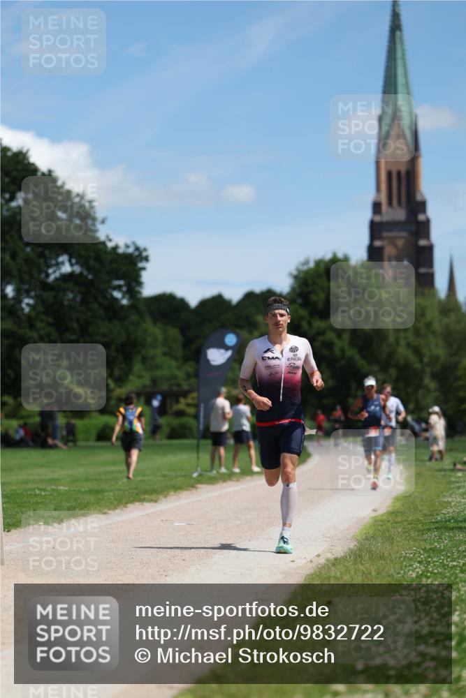 21.06.2026 - Viking Triathlon Michael Strokosch http://msf.ph/oto/9832722 21.06.2026 13:04:43 Laufen 31, 372, 547 meine-sportfotos.de