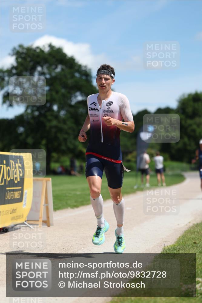 21.06.2026 - Viking Triathlon Michael Strokosch http://msf.ph/oto/9832728 21.06.2026 13:04:45 Laufen 31, 372, 475, 547 meine-sportfotos.de