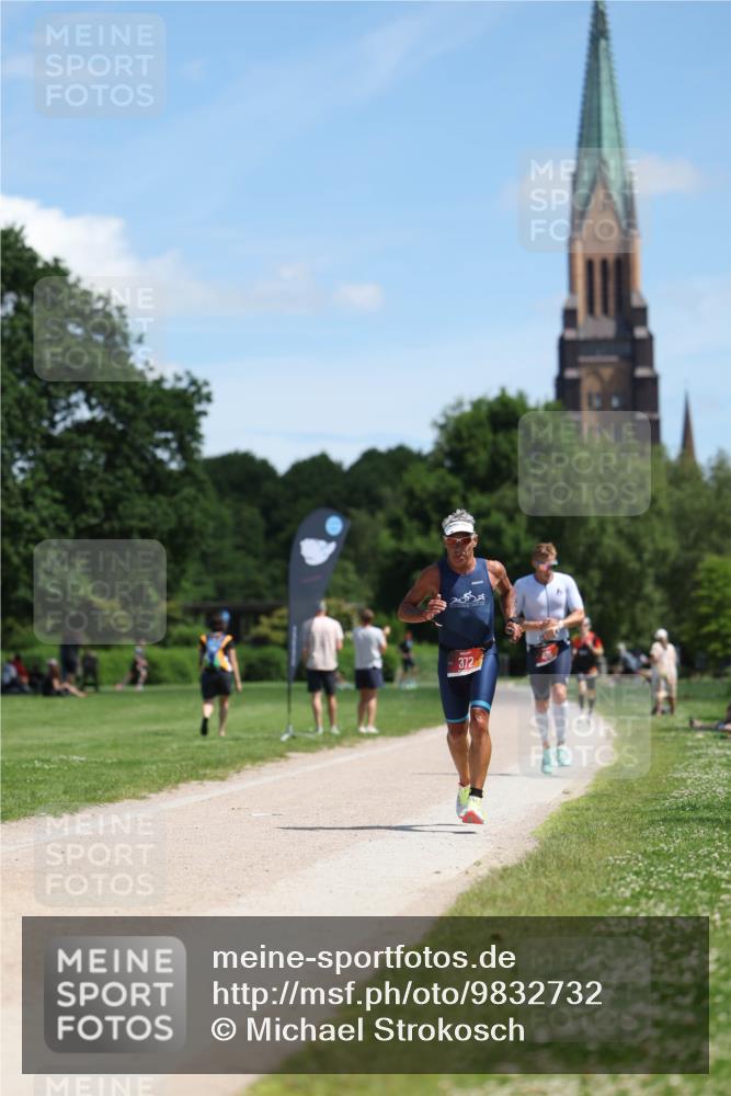 21.06.2026 - Viking Triathlon Michael Strokosch http://msf.ph/oto/9832732 21.06.2026 13:04:47 Laufen 31, 372, 475 meine-sportfotos.de