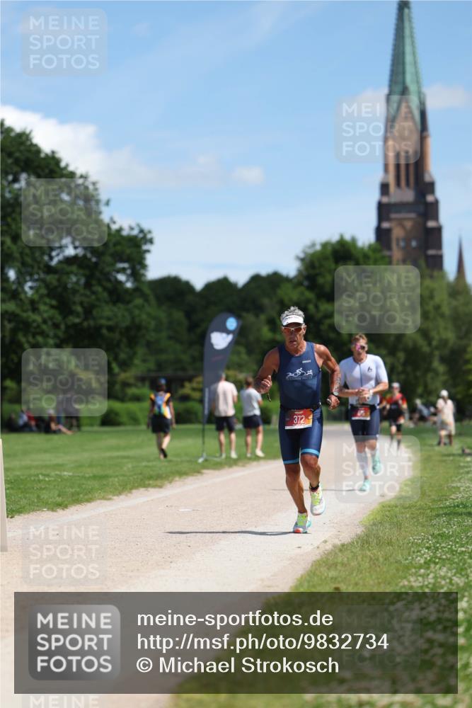 21.06.2026 - Viking Triathlon Michael Strokosch http://msf.ph/oto/9832734 21.06.2026 13:04:48 Laufen 31, 372, 475 meine-sportfotos.de