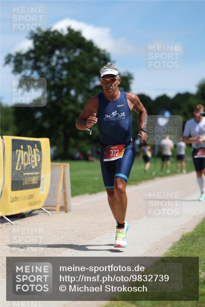 21.06.2026 - Viking Triathlon Michael Strokosch http://msf.ph/oto/9832739 21.06.2026 13:04:50 Laufen 372, 467, 475 meine-sportfotos.de