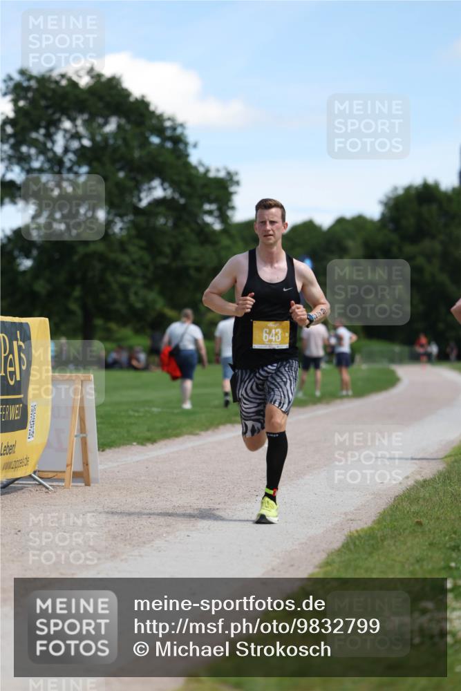 21.06.2026 - Viking Triathlon Michael Strokosch http://msf.ph/oto/9832799 21.06.2026 13:05:22 Laufen 643 meine-sportfotos.de