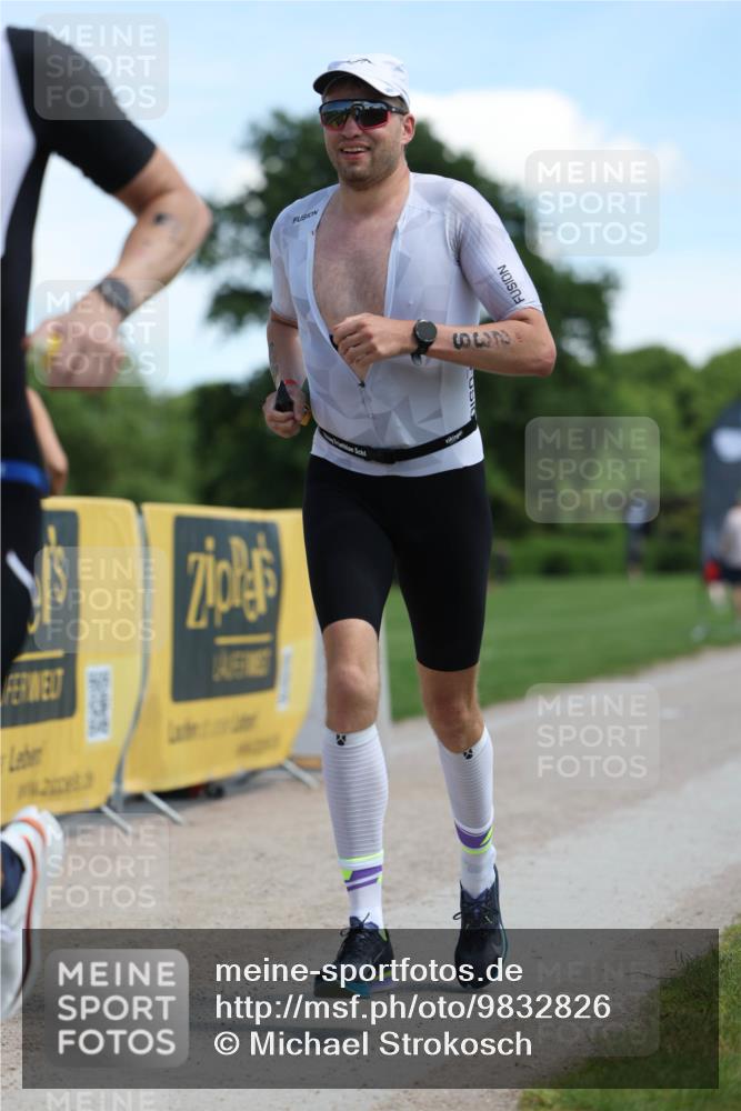 21.06.2026 - Viking Triathlon Michael Strokosch http://msf.ph/oto/9832826 21.06.2026 13:05:52 Laufen 53, 83, 239 meine-sportfotos.de