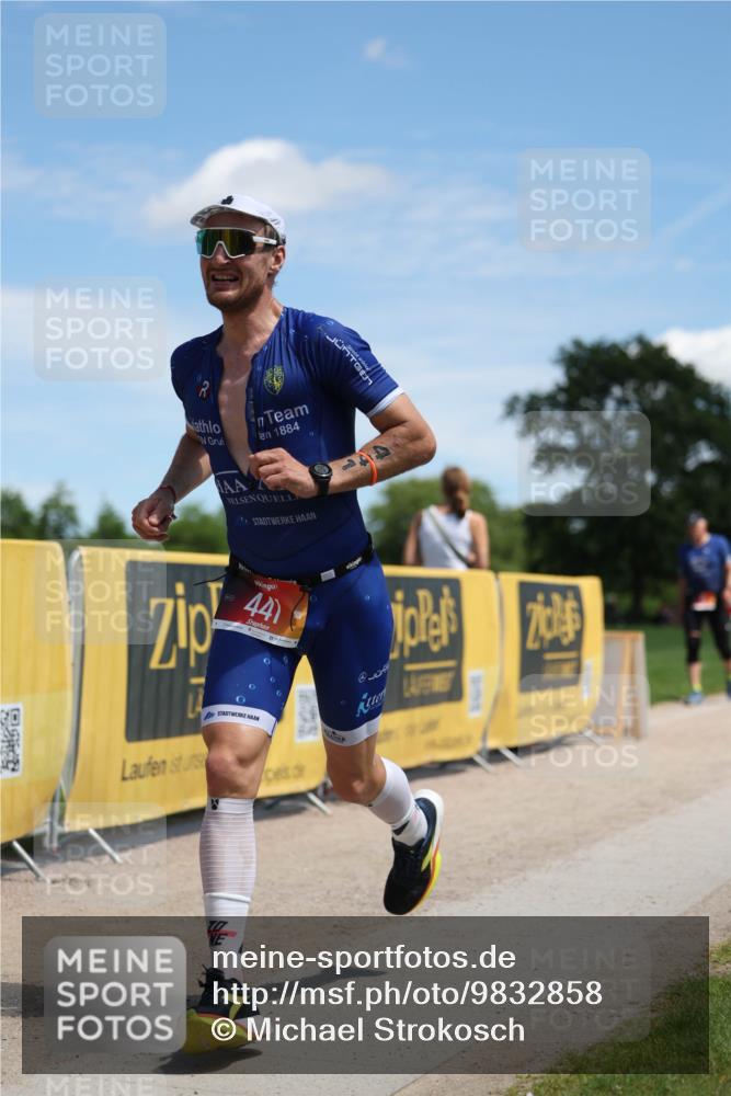 21.06.2026 - Viking Triathlon Michael Strokosch http://msf.ph/oto/9832858 21.06.2026 13:06:44 Laufen 102, 441 meine-sportfotos.de