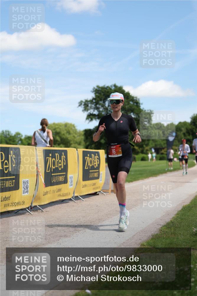 21.06.2026 - Viking Triathlon Michael Strokosch http://msf.ph/oto/9833000 21.06.2026 13:08:25 Laufen 8, 16, 142, 348, 517 meine-sportfotos.de