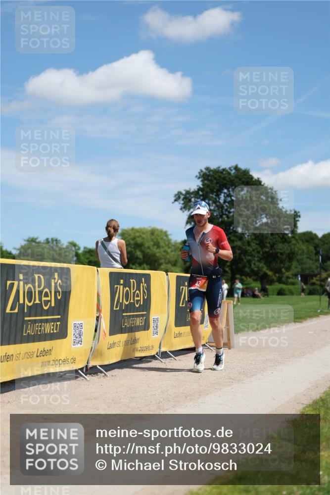 21.06.2026 - Viking Triathlon Michael Strokosch http://msf.ph/oto/9833024 21.06.2026 13:09:03 Laufen 42, 364 meine-sportfotos.de