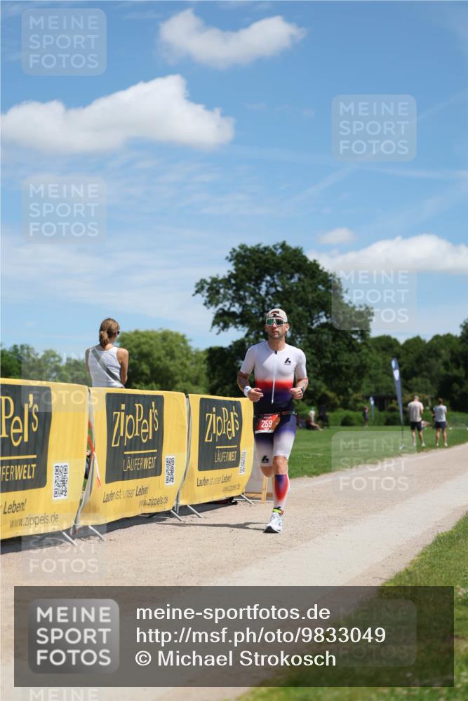 21.06.2026 - Viking Triathlon Michael Strokosch http://msf.ph/oto/9833049 21.06.2026 13:09:20 Laufen 259 meine-sportfotos.de