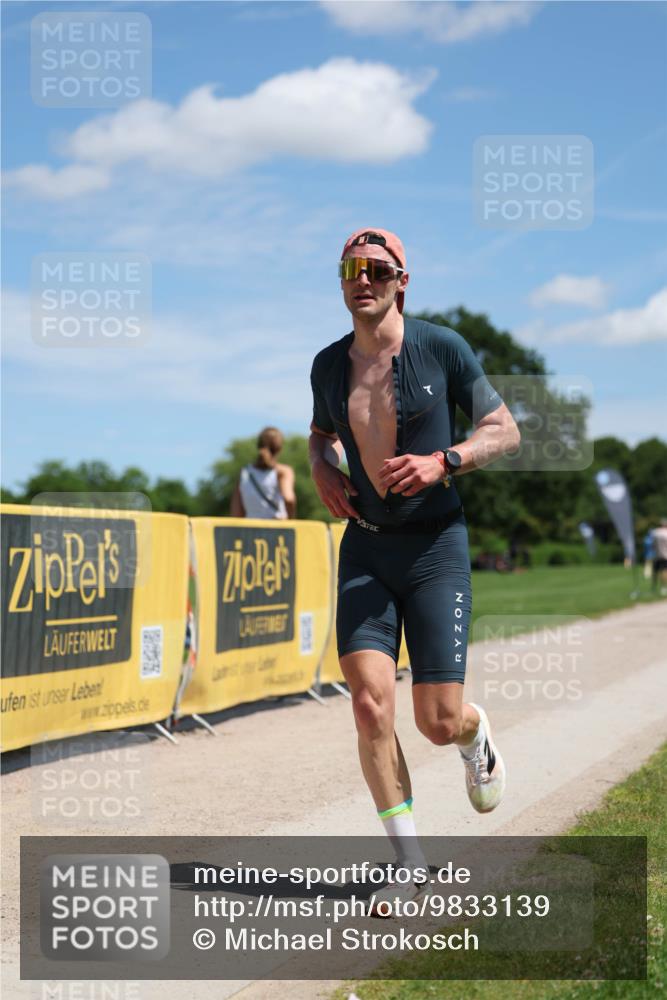 21.06.2026 - Viking Triathlon Michael Strokosch http://msf.ph/oto/9833139 21.06.2026 13:10:28 Laufen 55, 58, 103, 126, 136, 380, 527 meine-sportfotos.de