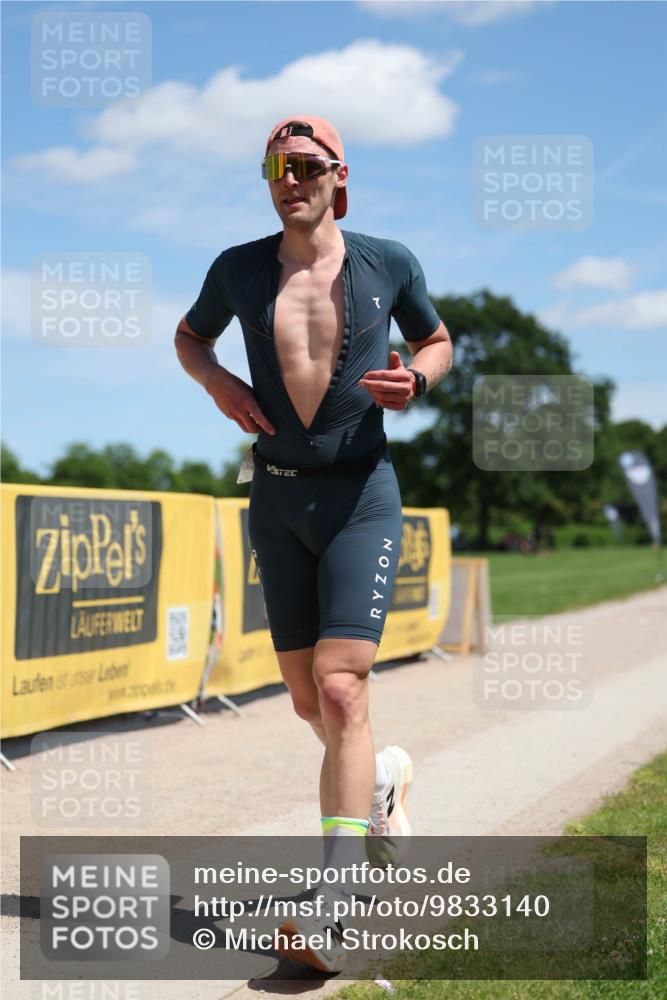 21.06.2026 - Viking Triathlon Michael Strokosch http://msf.ph/oto/9833140 21.06.2026 13:10:28 Laufen 55, 58, 103, 126, 136, 380, 527 meine-sportfotos.de