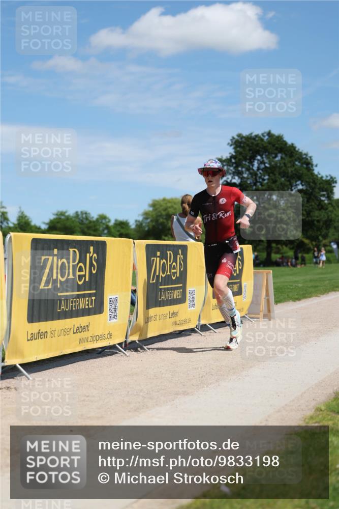 21.06.2026 - Viking Triathlon Michael Strokosch http://msf.ph/oto/9833198 21.06.2026 13:11:19 Laufen 46, 65 meine-sportfotos.de
