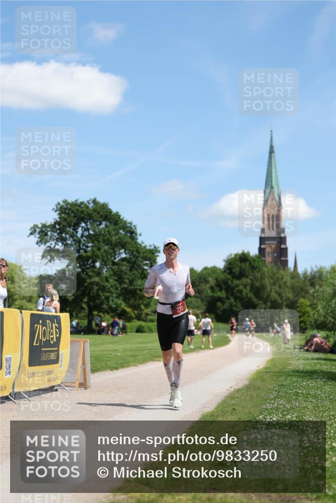 21.06.2026 - Viking Triathlon Michael Strokosch http://msf.ph/oto/9833250 21.06.2026 13:12:23 Laufen 270 meine-sportfotos.de
