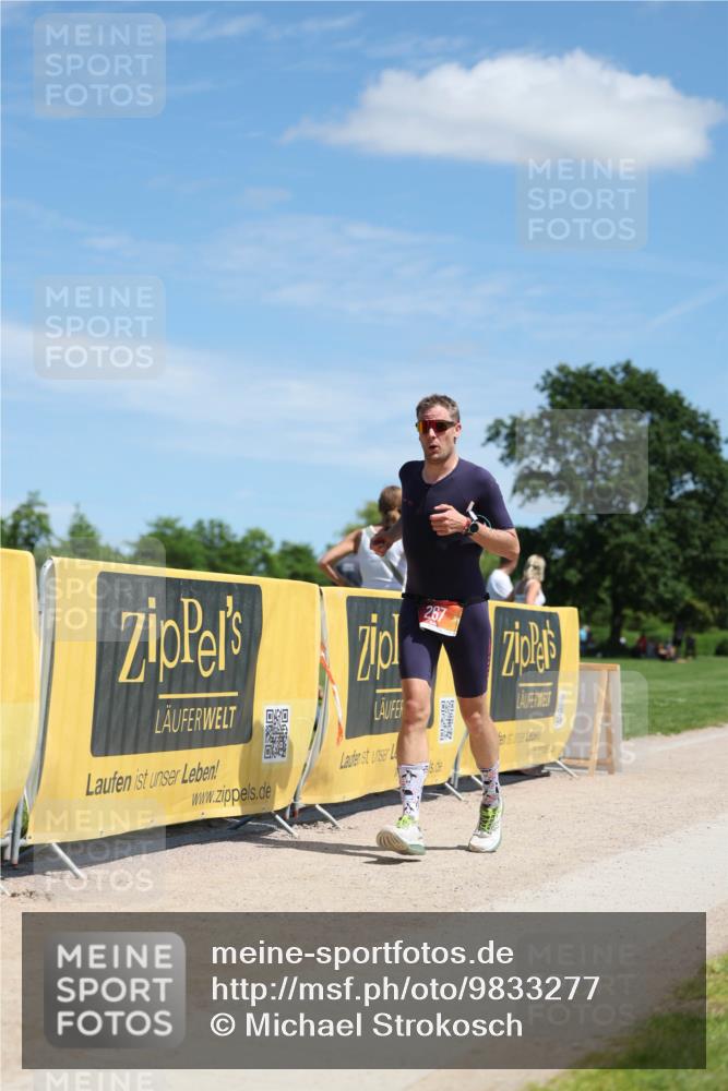21.06.2026 - Viking Triathlon Michael Strokosch http://msf.ph/oto/9833277 21.06.2026 13:12:50 Laufen 267, 569 meine-sportfotos.de