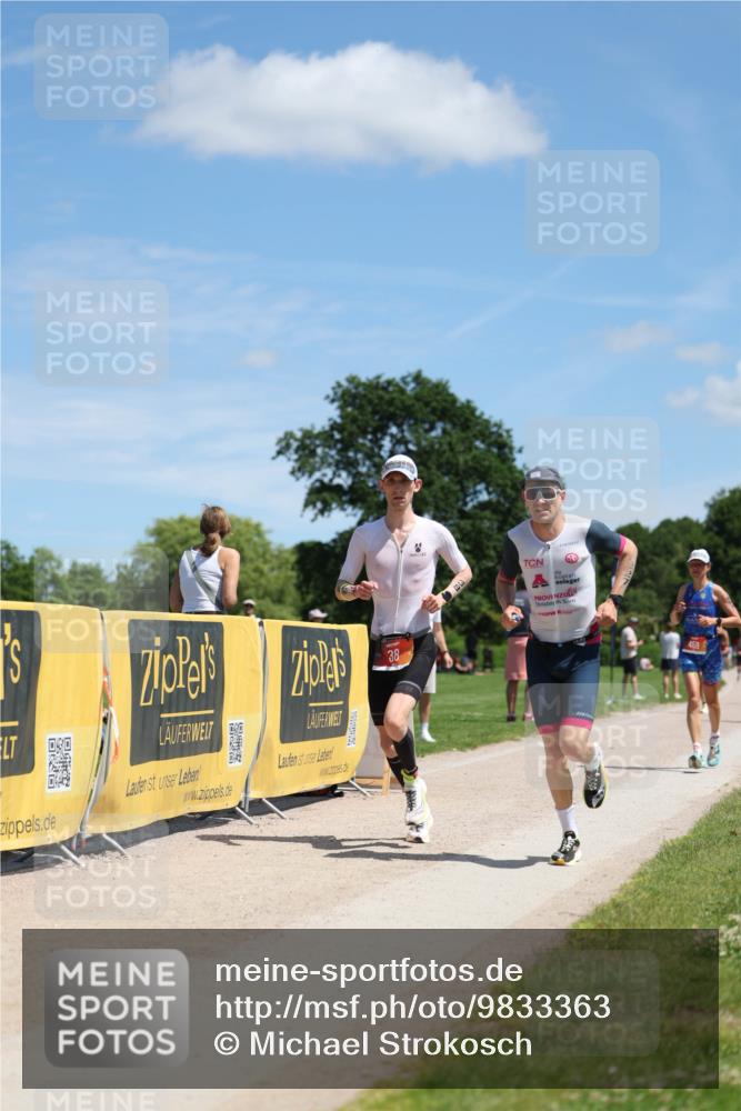 21.06.2026 - Viking Triathlon Michael Strokosch http://msf.ph/oto/9833363 21.06.2026 13:13:39 Laufen 38, 186, 227, 271, 459, 556 meine-sportfotos.de
