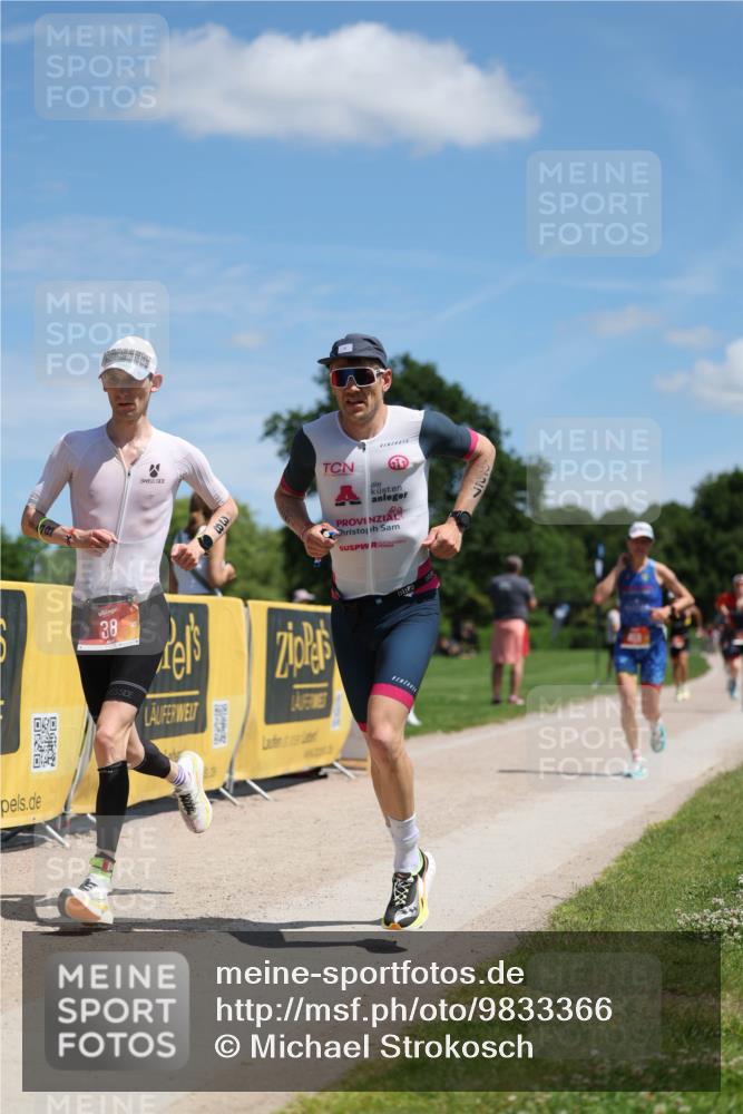 21.06.2026 - Viking Triathlon Michael Strokosch http://msf.ph/oto/9833366 21.06.2026 13:13:39 Laufen 38, 186, 227, 271, 459, 556 meine-sportfotos.de