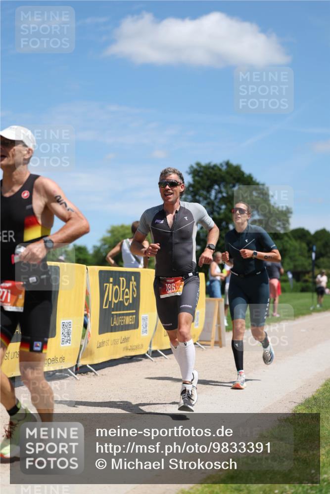 21.06.2026 - Viking Triathlon Michael Strokosch http://msf.ph/oto/9833391 21.06.2026 13:13:49 Laufen 20, 95, 162, 186, 271, 556 meine-sportfotos.de