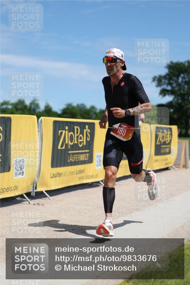 21.06.2026 - Viking Triathlon Michael Strokosch http://msf.ph/oto/9833676 21.06.2026 13:17:31 Laufen 180, 340 meine-sportfotos.de