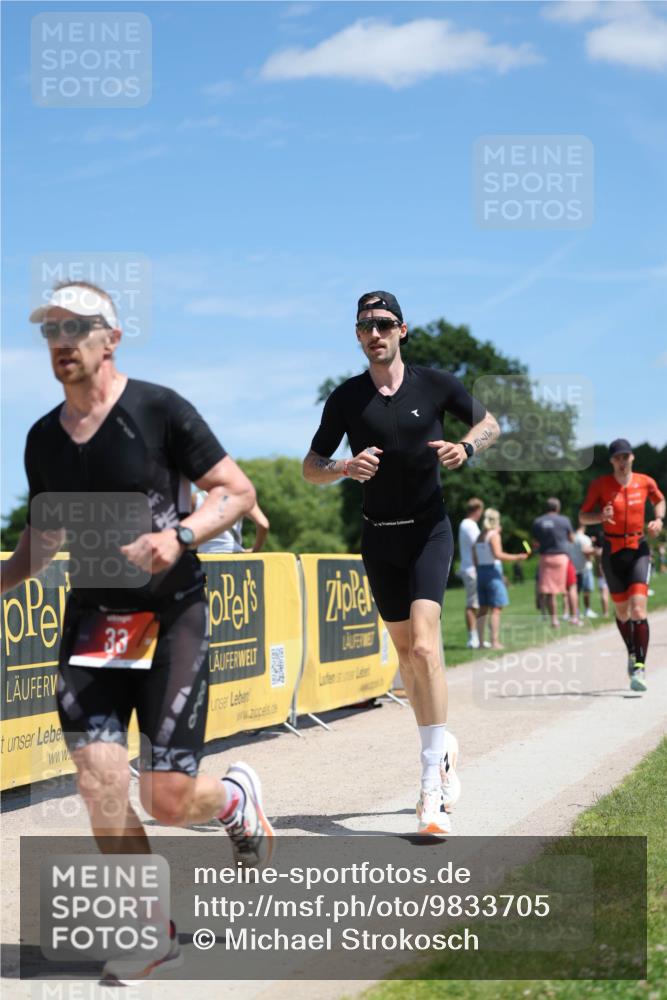 21.06.2026 - Viking Triathlon Michael Strokosch http://msf.ph/oto/9833705 21.06.2026 13:17:56 Laufen 33, 156, 296, 376, 545, 578 meine-sportfotos.de