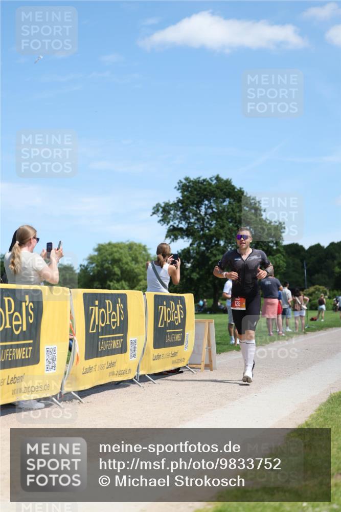 21.06.2026 - Viking Triathlon Michael Strokosch http://msf.ph/oto/9833752 21.06.2026 13:18:34 Laufen 125 meine-sportfotos.de