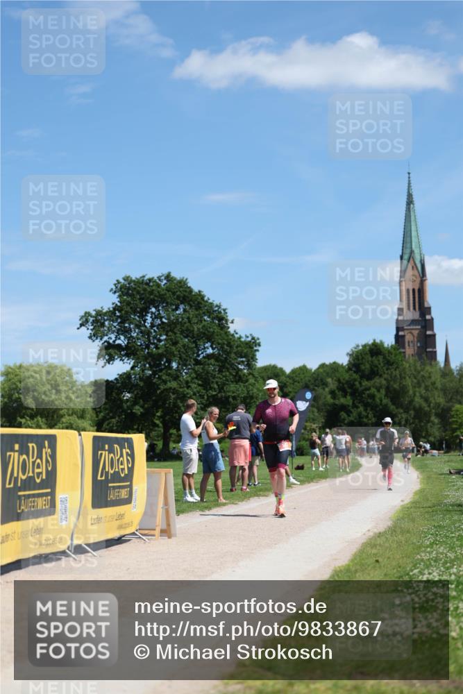 21.06.2026 - Viking Triathlon Michael Strokosch http://msf.ph/oto/9833867 21.06.2026 13:20:19 Laufen 559, 567 meine-sportfotos.de
