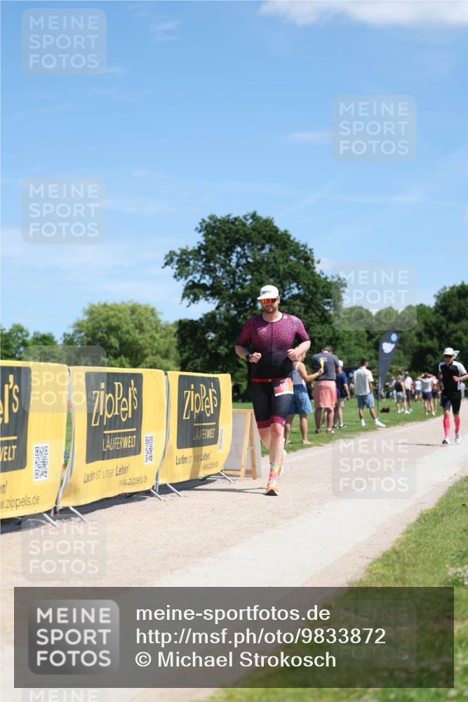 21.06.2026 - Viking Triathlon Michael Strokosch http://msf.ph/oto/9833872 21.06.2026 13:20:22 Laufen 559, 567 meine-sportfotos.de