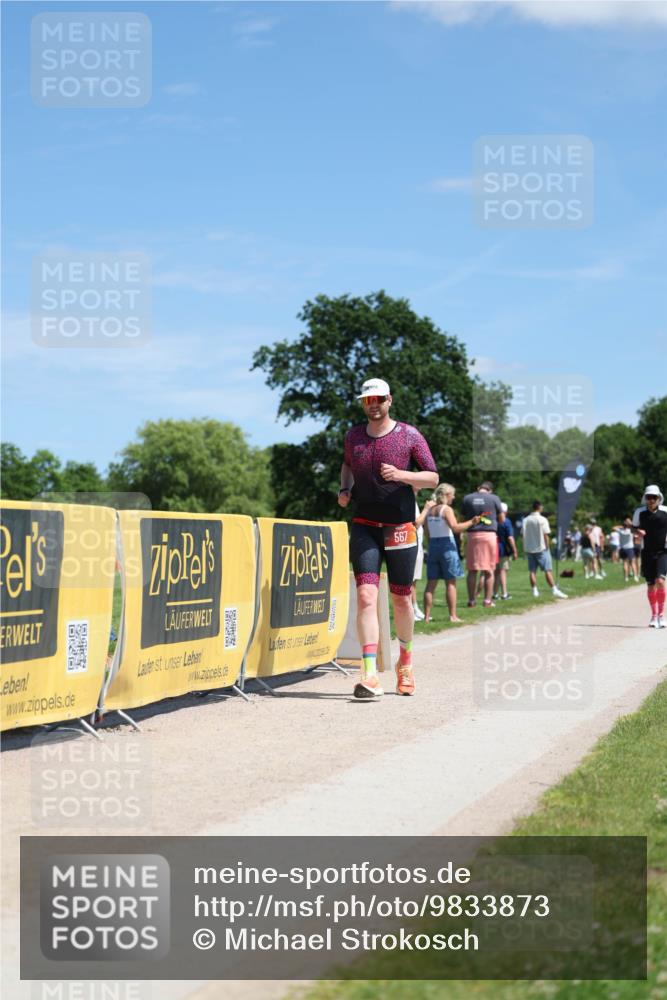 21.06.2026 - Viking Triathlon Michael Strokosch http://msf.ph/oto/9833873 21.06.2026 13:20:22 Laufen 559, 567 meine-sportfotos.de