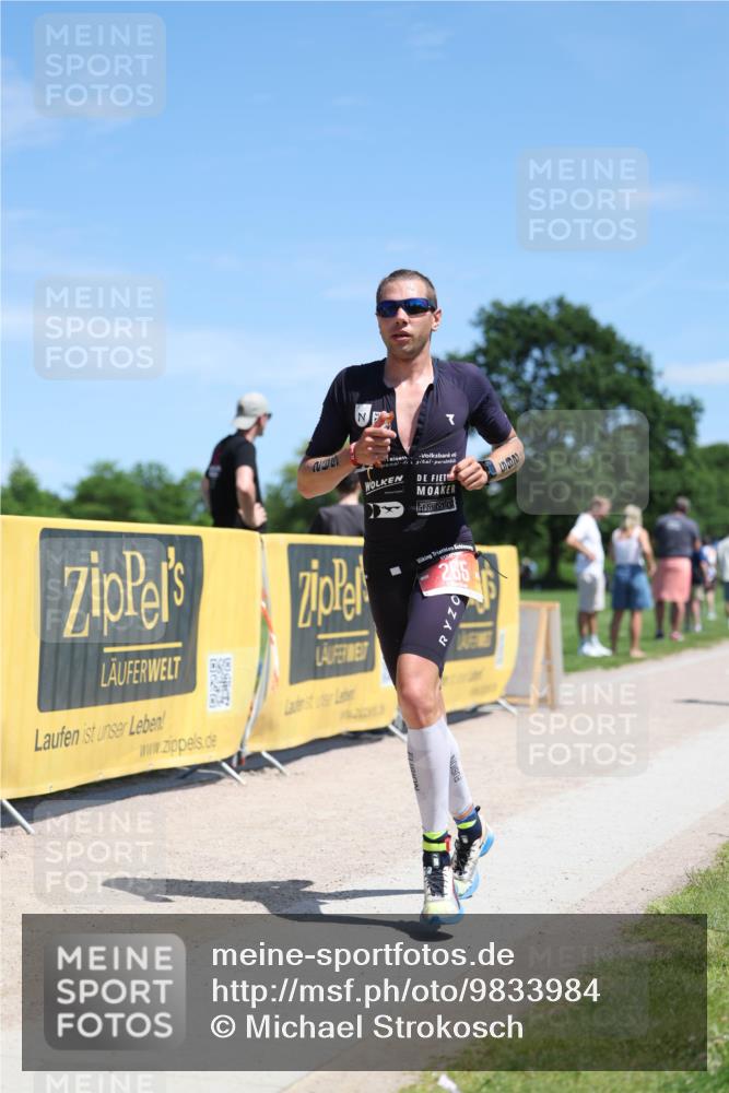 21.06.2026 - Viking Triathlon Michael Strokosch http://msf.ph/oto/9833984 21.06.2026 13:21:51 Laufen 265, 513, 539, 590, 614, 667 meine-sportfotos.de