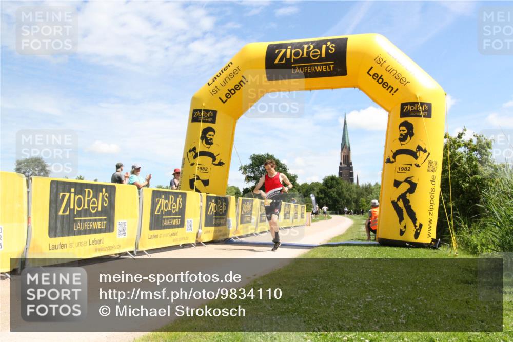 21.06.2026 - Viking Triathlon Michael Strokosch http://msf.ph/oto/9834110 21.06.2026 12:45:04 Laufen 669 meine-sportfotos.de
