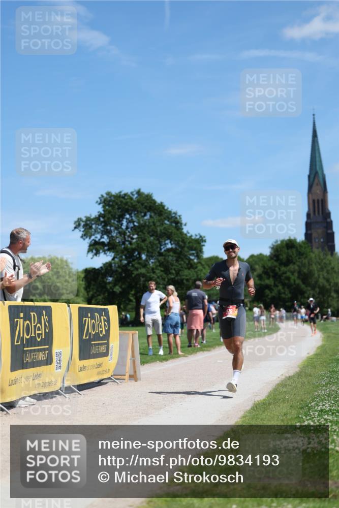21.06.2026 - Viking Triathlon Michael Strokosch http://msf.ph/oto/9834193 21.06.2026 13:23:19 Laufen 528, 607 meine-sportfotos.de