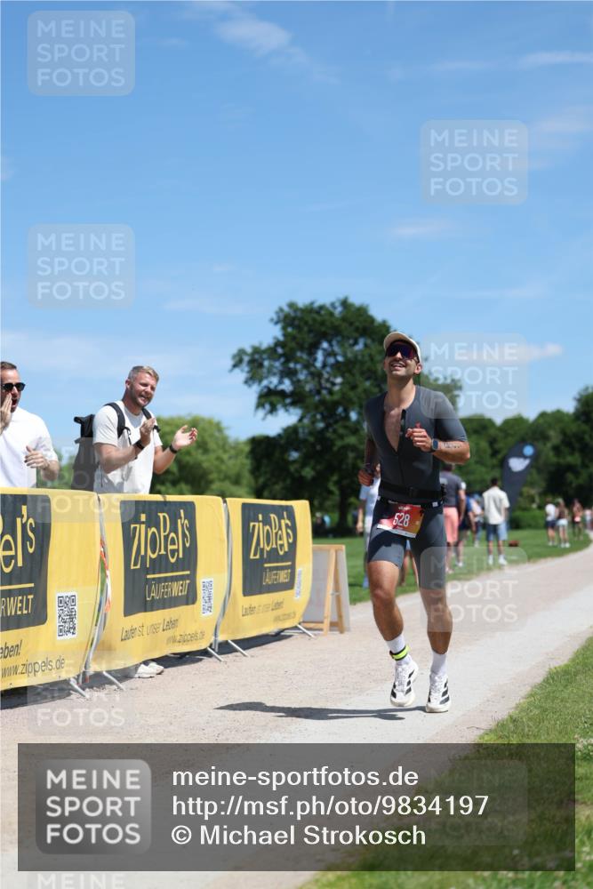 21.06.2026 - Viking Triathlon Michael Strokosch http://msf.ph/oto/9834197 21.06.2026 13:23:20 Laufen 528, 607 meine-sportfotos.de