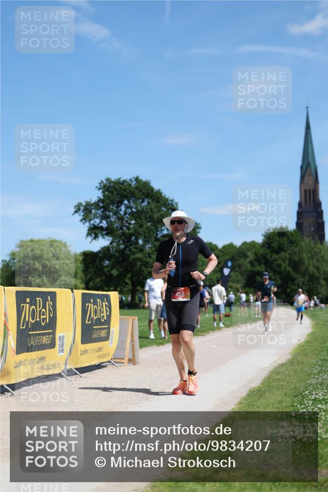 21.06.2026 - Viking Triathlon Michael Strokosch http://msf.ph/oto/9834207 21.06.2026 13:23:32 Laufen 354, 458 meine-sportfotos.de