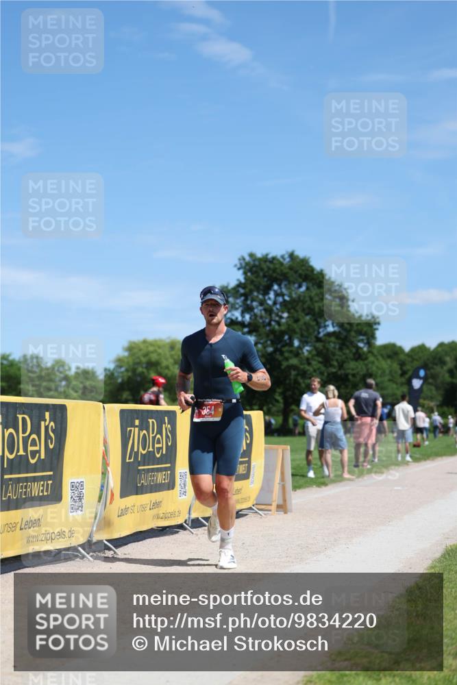 21.06.2026 - Viking Triathlon Michael Strokosch http://msf.ph/oto/9834220 21.06.2026 13:23:39 Laufen 354, 628 meine-sportfotos.de