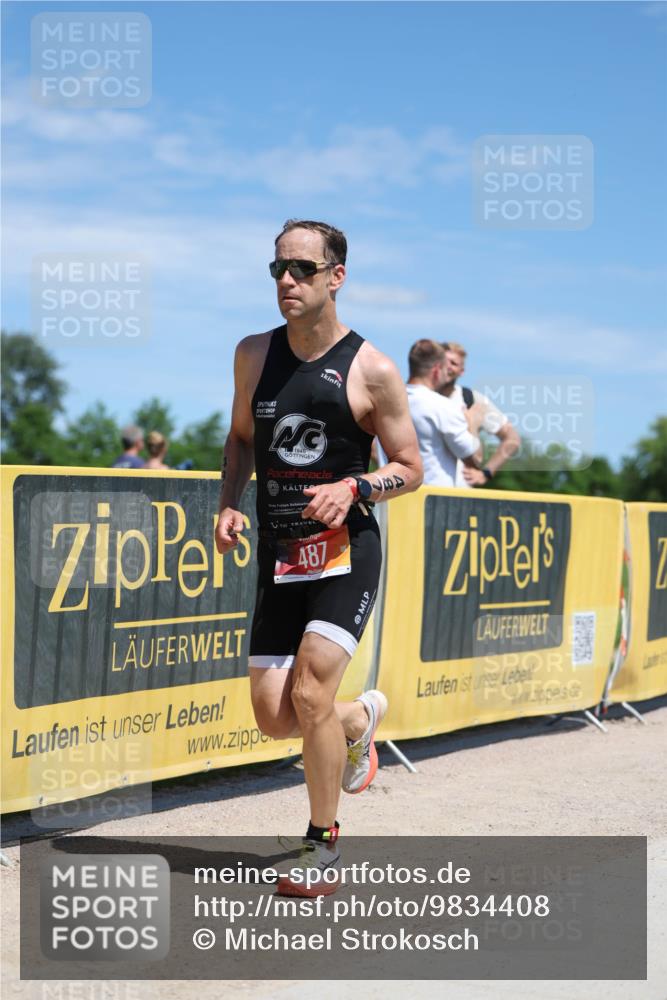 21.06.2026 - Viking Triathlon Michael Strokosch http://msf.ph/oto/9834408 21.06.2026 13:25:41 Laufen 487 meine-sportfotos.de