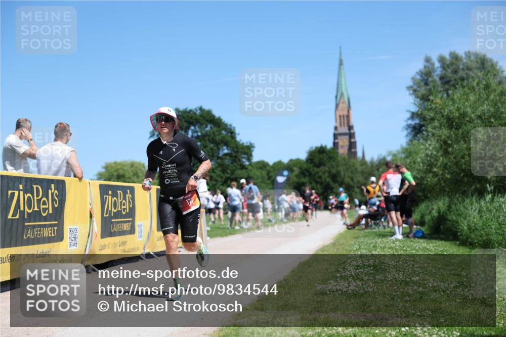 21.06.2026 - Viking Triathlon Michael Strokosch http://msf.ph/oto/9834544 21.06.2026 14:04:33 Laufen 171, 217 meine-sportfotos.de