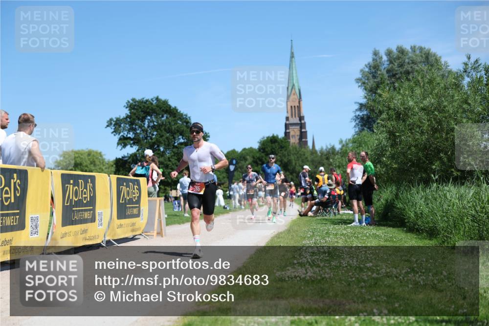 21.06.2026 - Viking Triathlon Michael Strokosch http://msf.ph/oto/9834683 21.06.2026 14:05:53 Laufen 161, 285, 323, 423, 564, 605 meine-sportfotos.de