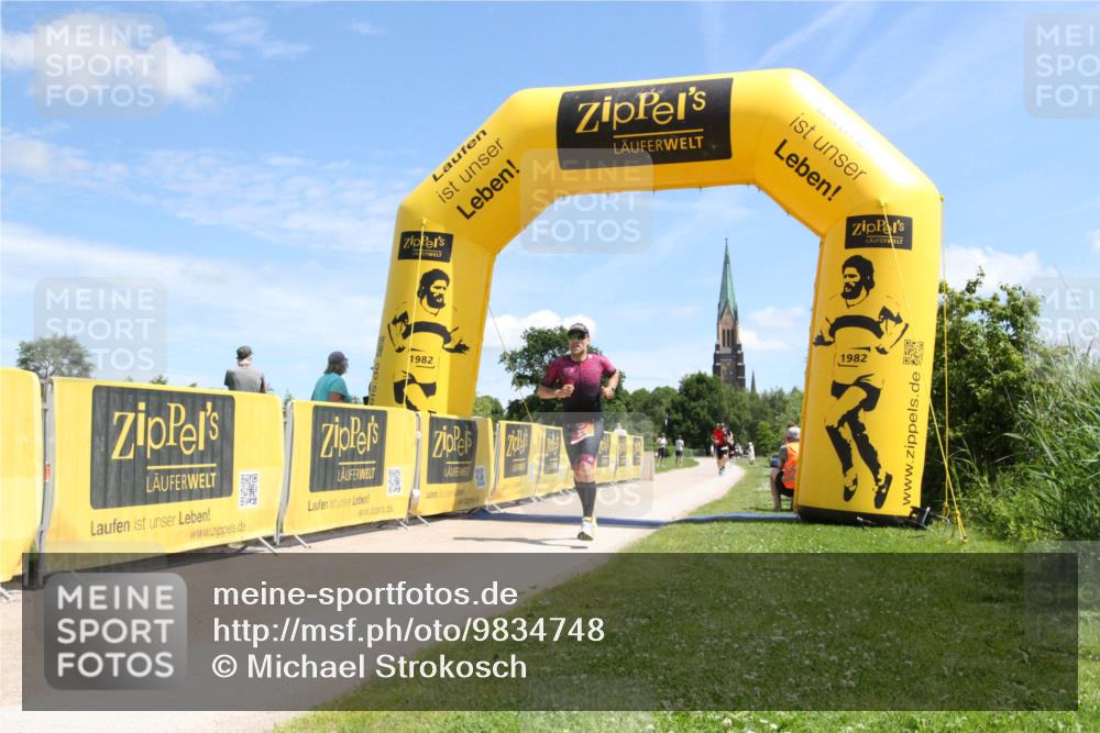 21.06.2026 - Viking Triathlon Michael Strokosch http://msf.ph/oto/9834748 21.06.2026 13:01:22 Laufen 328, 568 meine-sportfotos.de
