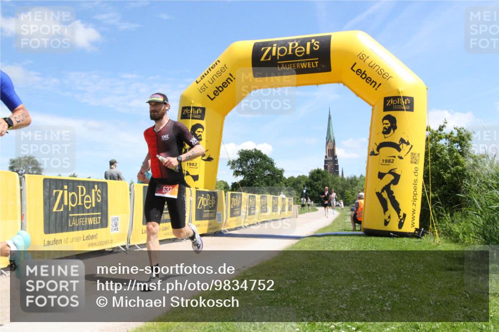 21.06.2026 - Viking Triathlon Michael Strokosch http://msf.ph/oto/9834752 21.06.2026 13:01:30 Laufen 200, 537 meine-sportfotos.de