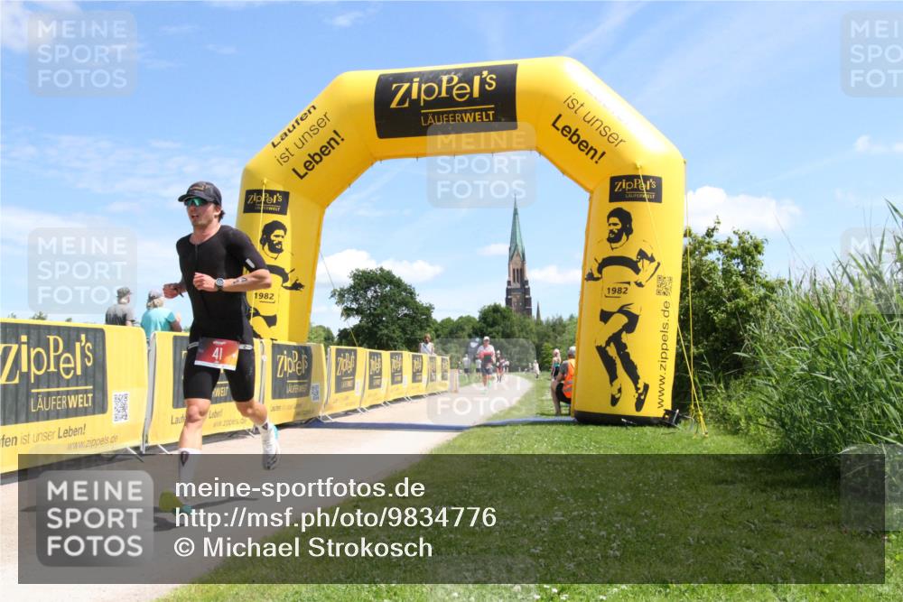 21.06.2026 - Viking Triathlon Michael Strokosch http://msf.ph/oto/9834776 21.06.2026 13:03:01 Laufen 41, 170 meine-sportfotos.de