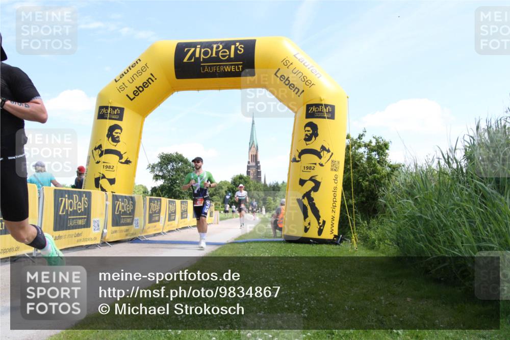 21.06.2026 - Viking Triathlon Michael Strokosch http://msf.ph/oto/9834867 21.06.2026 13:07:06 Laufen 456, 472 meine-sportfotos.de