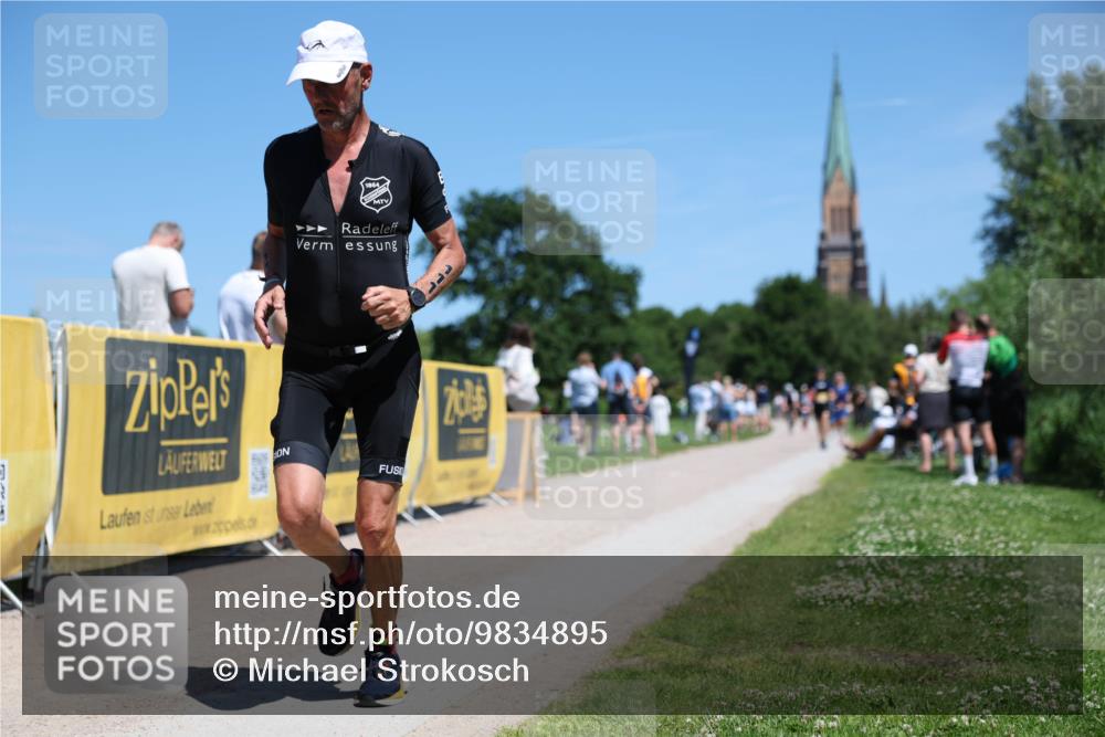 21.06.2026 - Viking Triathlon Michael Strokosch http://msf.ph/oto/9834895 21.06.2026 14:07:13 Laufen 111, 349, 630 meine-sportfotos.de