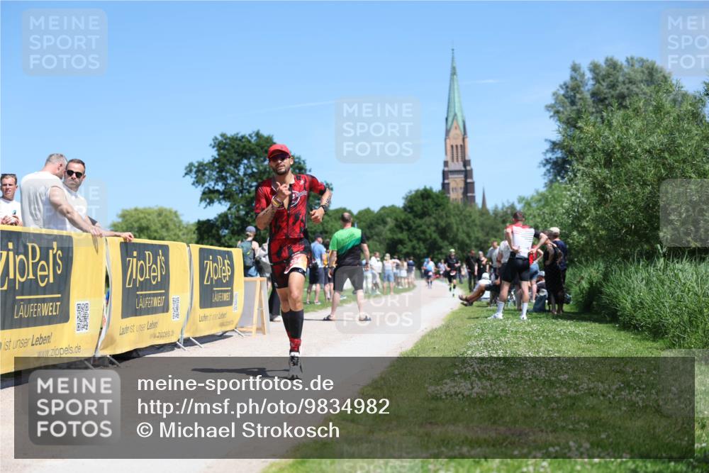 21.06.2026 - Viking Triathlon Michael Strokosch http://msf.ph/oto/9834982 21.06.2026 14:07:35 Laufen 394, 613 meine-sportfotos.de