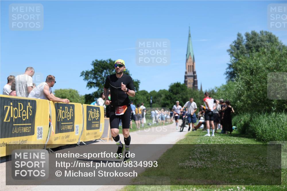 21.06.2026 - Viking Triathlon Michael Strokosch http://msf.ph/oto/9834993 21.06.2026 14:07:44 Laufen 391, 548 meine-sportfotos.de