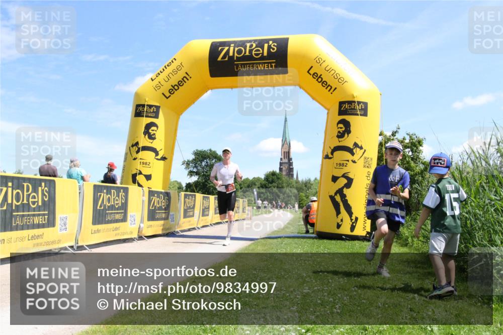 21.06.2026 - Viking Triathlon Michael Strokosch http://msf.ph/oto/9834997 21.06.2026 13:12:25 Laufen 270 meine-sportfotos.de