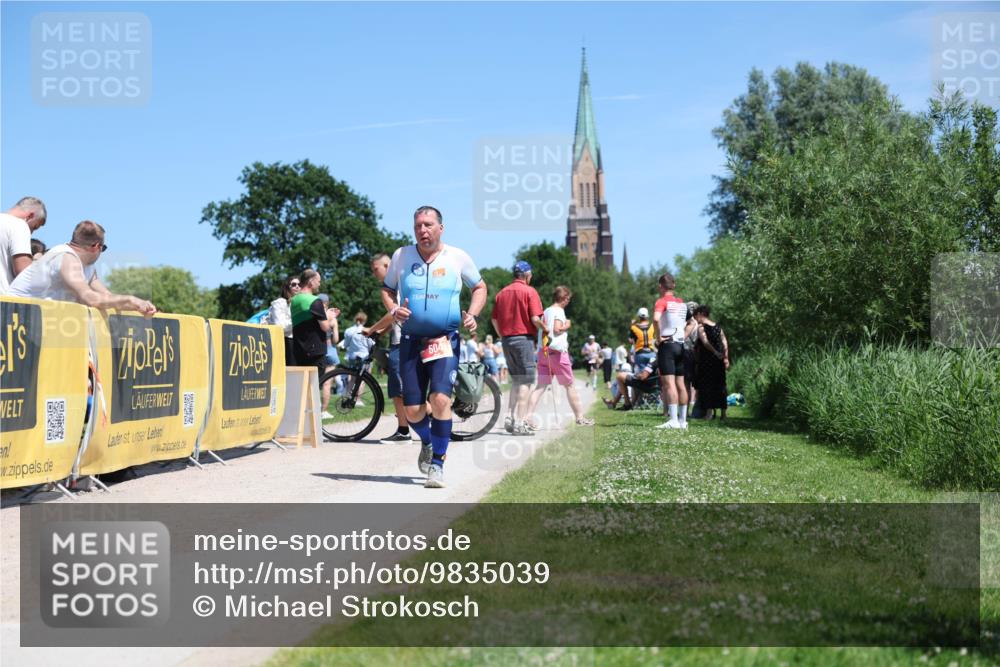 21.06.2026 - Viking Triathlon Michael Strokosch http://msf.ph/oto/9835039 21.06.2026 14:07:59 Laufen 332, 496, 504 meine-sportfotos.de