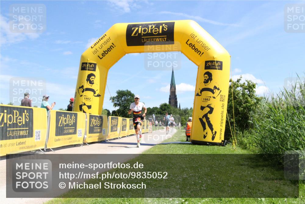 21.06.2026 - Viking Triathlon Michael Strokosch http://msf.ph/oto/9835052 21.06.2026 13:14:38 Laufen 64, 168 meine-sportfotos.de