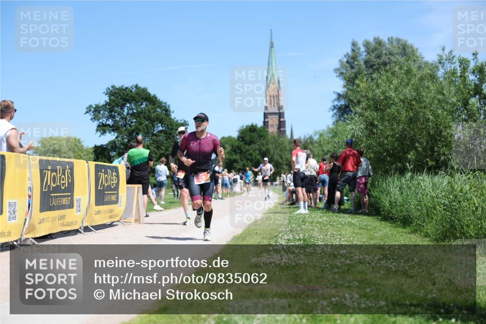 21.06.2026 - Viking Triathlon Michael Strokosch http://msf.ph/oto/9835062 21.06.2026 14:08:10 Laufen 214, 239, 328, 332 meine-sportfotos.de