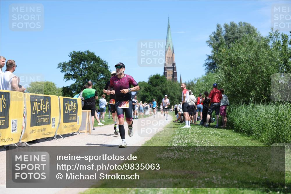21.06.2026 - Viking Triathlon Michael Strokosch http://msf.ph/oto/9835063 21.06.2026 14:08:10 Laufen 214, 239, 328, 332 meine-sportfotos.de